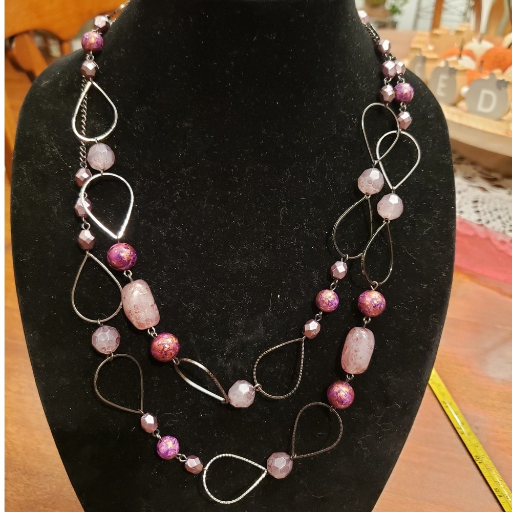 Layered Purple Pink Beaded Necklace Silver‎ Tone Teardrop Dangles Statement